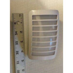 GE White Wall Night Light with Louvered Cover-LIKE NEW